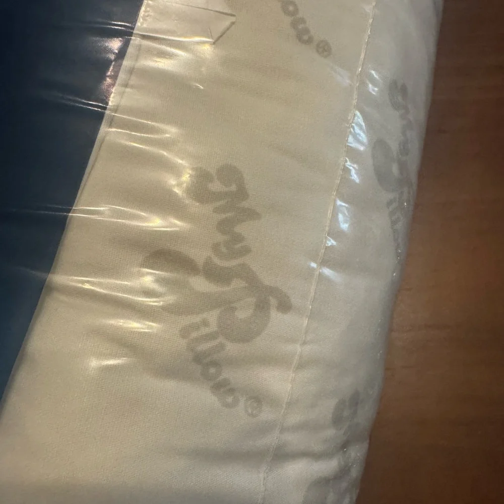 MyPillow- S/Q Medium NWT - Picture 3 of 3